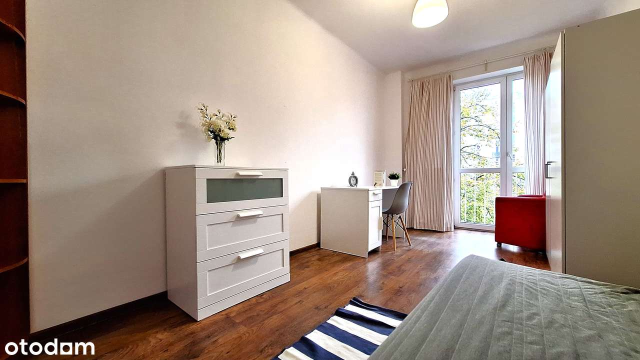 Klimatyczne 2 pokoje (opcja 3) w kamienicy – przy Łazienkach-8