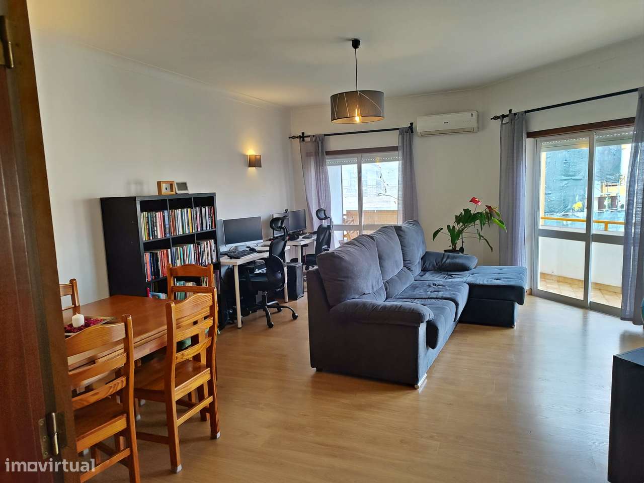 Apartamento T2 + Garagem Independente em Lagos - Grande imagem: 3/18