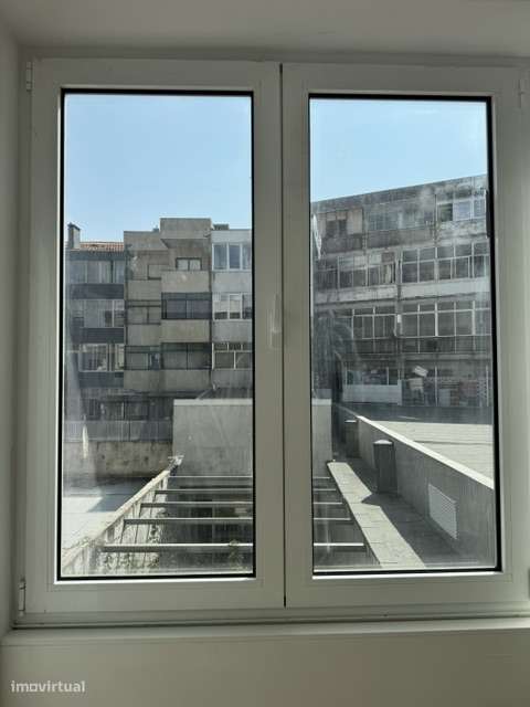 T1 Rua das Doze Casas-14