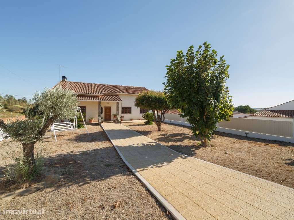 Moradia São Pedro de Tomar - Privacidade a 10min do centro de Tomar - Grande imagem: 4/53