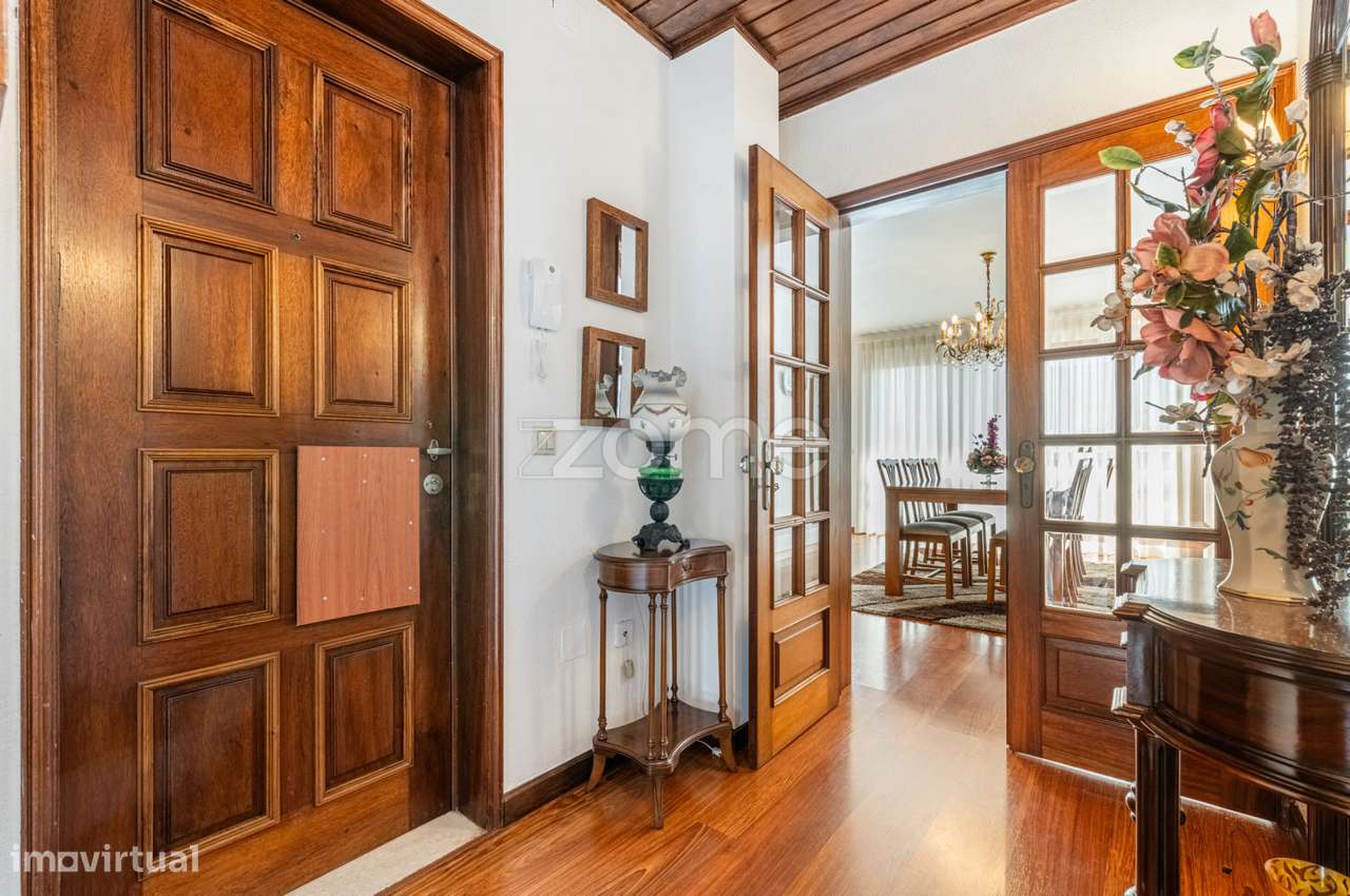 Apartamento T4 duplex ao centro da Póvoa - Grande imagem: 3/45