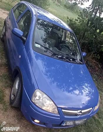 Opel Corsa - 1