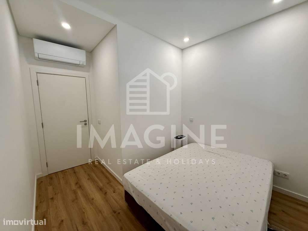 Apartamento T2 com Terraço e Espaço Independente na Fonte Nova, Bai...-11