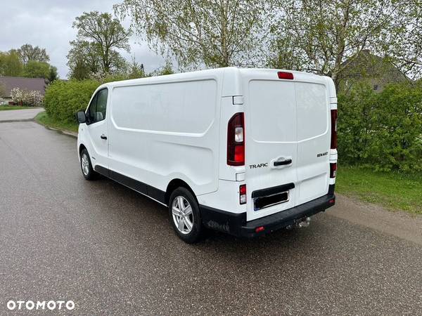 Renault trafic - 3