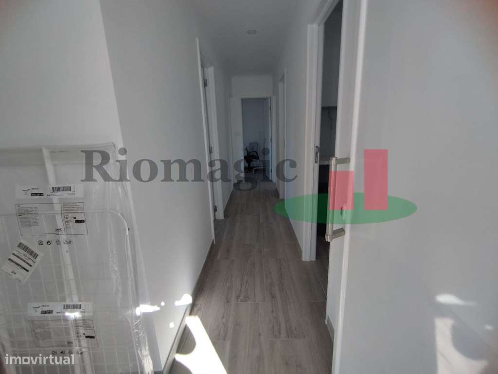 Quarto para Arrendar no Centro de Rio Maior _ ESTUDANTES - Grande imagem: 3/9