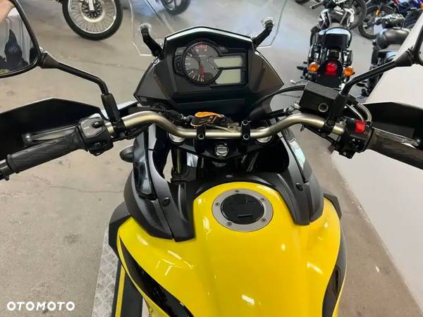 Suzuki V-STROM - 31