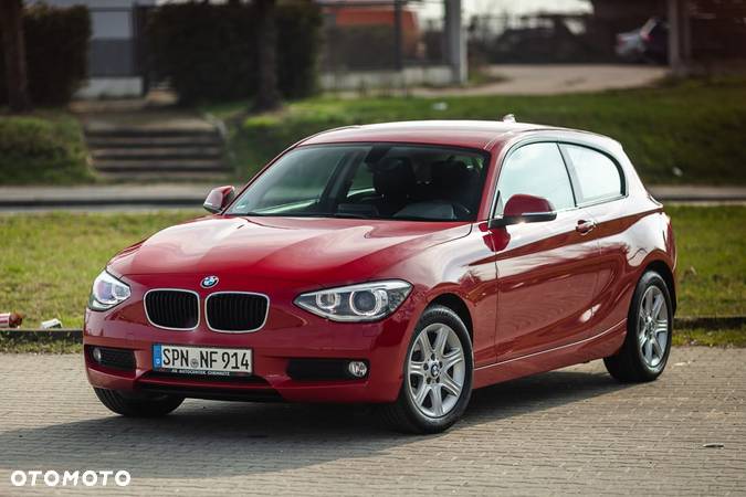 BMW Seria 1 116i Sport Line - 1