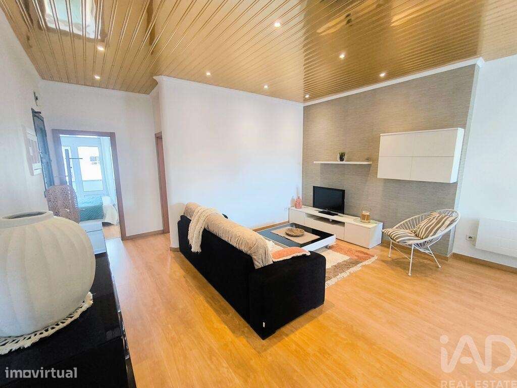 Apartamento T2 em São Domingos De Benfica de 85,00 m2 - Grande imagem: 2/22