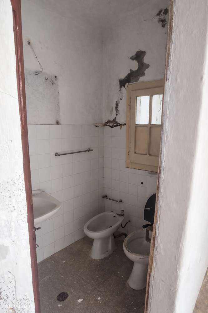 Moradia e Anexos c/ Projeto Aprovado  - 202,45 m²-7