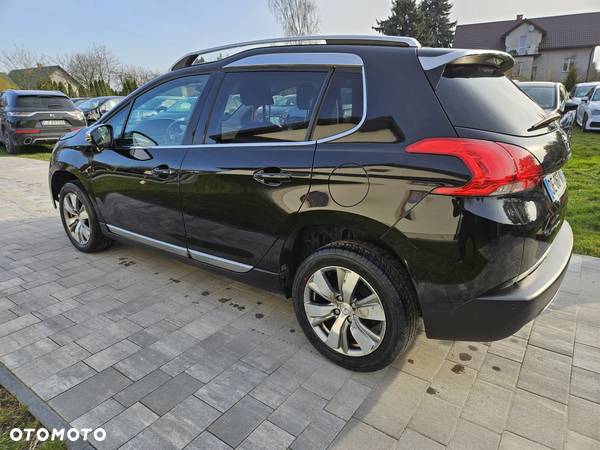 Peugeot 2008 - 13