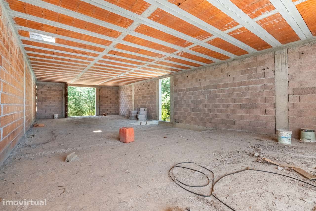 Moradia T3 à venda em Sande São Lourenço - Guimarães-23