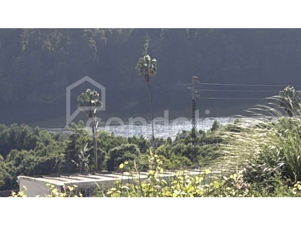 Terreno com Vista para o Rio e Projeto Aprovado com Piscina-11