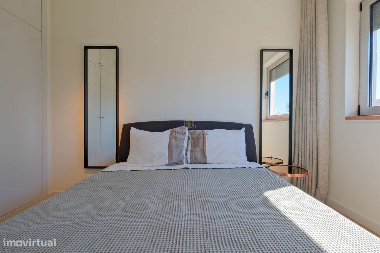 Penthouse T3 com terraço e 3 lugares de garagem na Alameda dos Oceanos-34