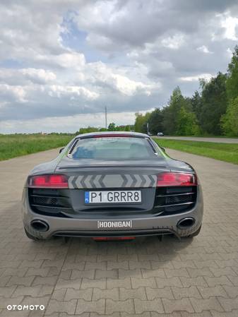 Audi R8 5.2 Quattro - 4