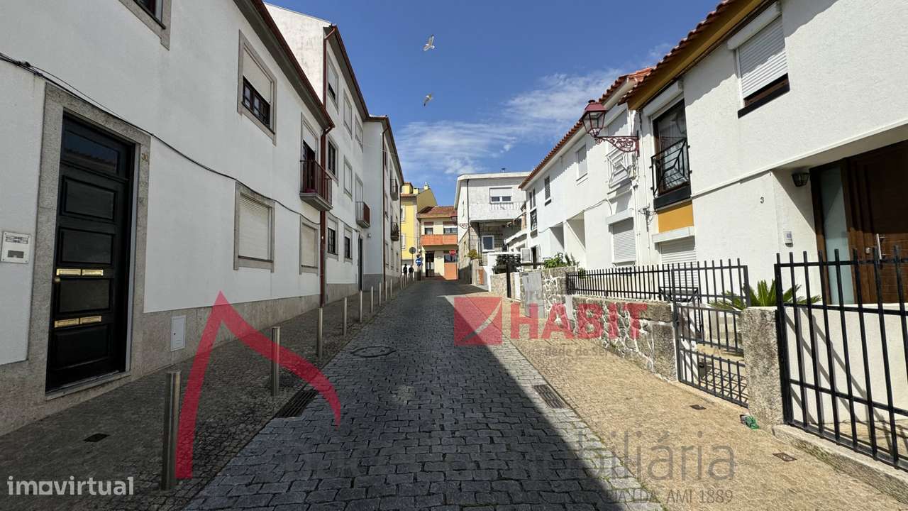 Apartamento T2 Triplex  Póvoa de Varzim-25