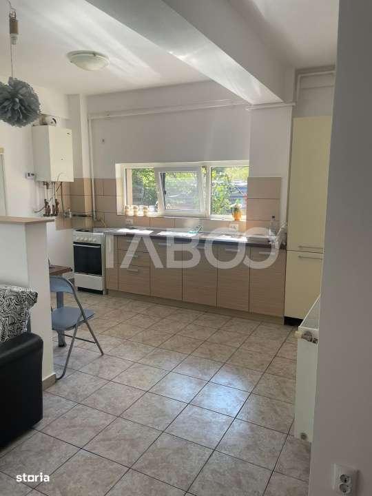 Apartament de inchiriat  3 camere 97 mpu cartier Manastur Cluj-Napoca - Imagine principală: 3/8