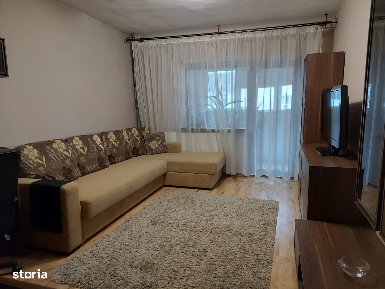 Decomandat, 61 mp, centrală termică, 1 Mai-Ciuperca, 91.000 Euro