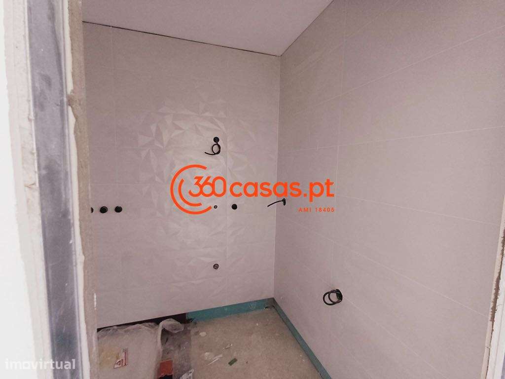Apartamento T2 com garagem em Almancil-18