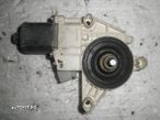 Motoras Macara Geam Dreapta Fata Mercedes C Class W204 a2048200242 - 2