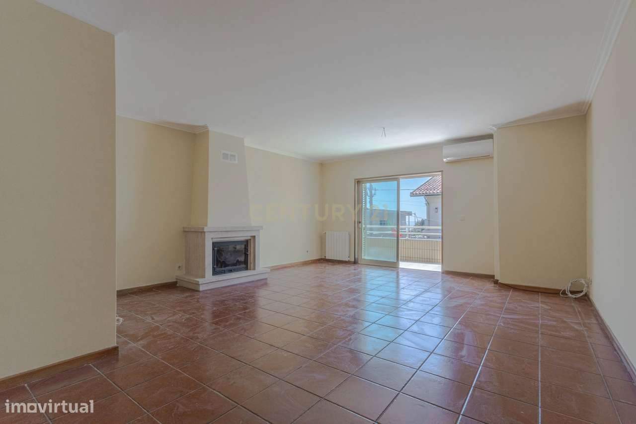 Soberbo Apartamento T2 com Vista Mar Canidelo-2