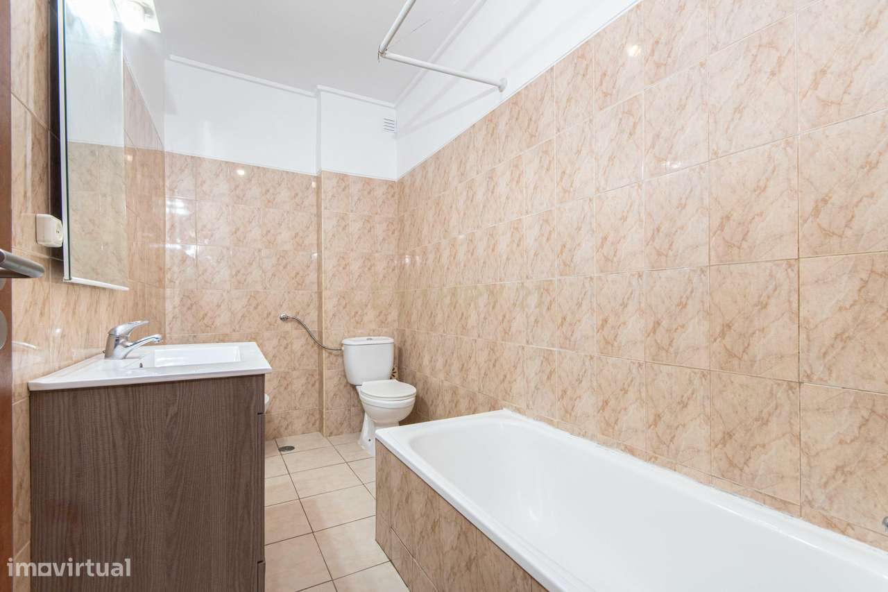 T2 Cova da Piedade - ARRENDAMENTO - Grande imagem: 2/20