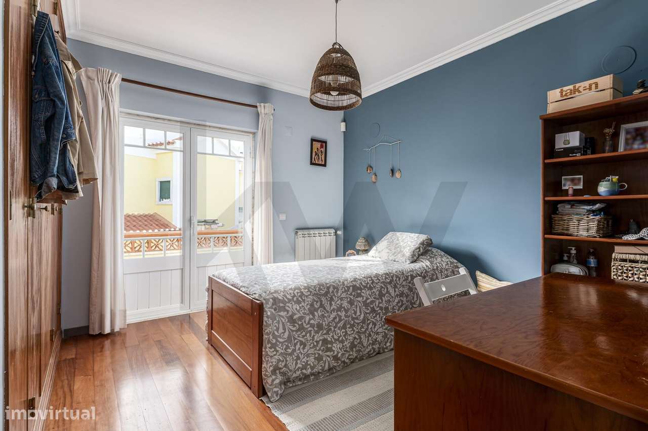 Moradia T4 Independente com Jardim – A 12 min a pé da Praia e 35 min d-39