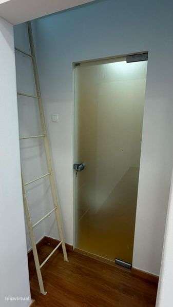 Loja renovada  para arrendar em Odivelas - Grande imagem: 5/6