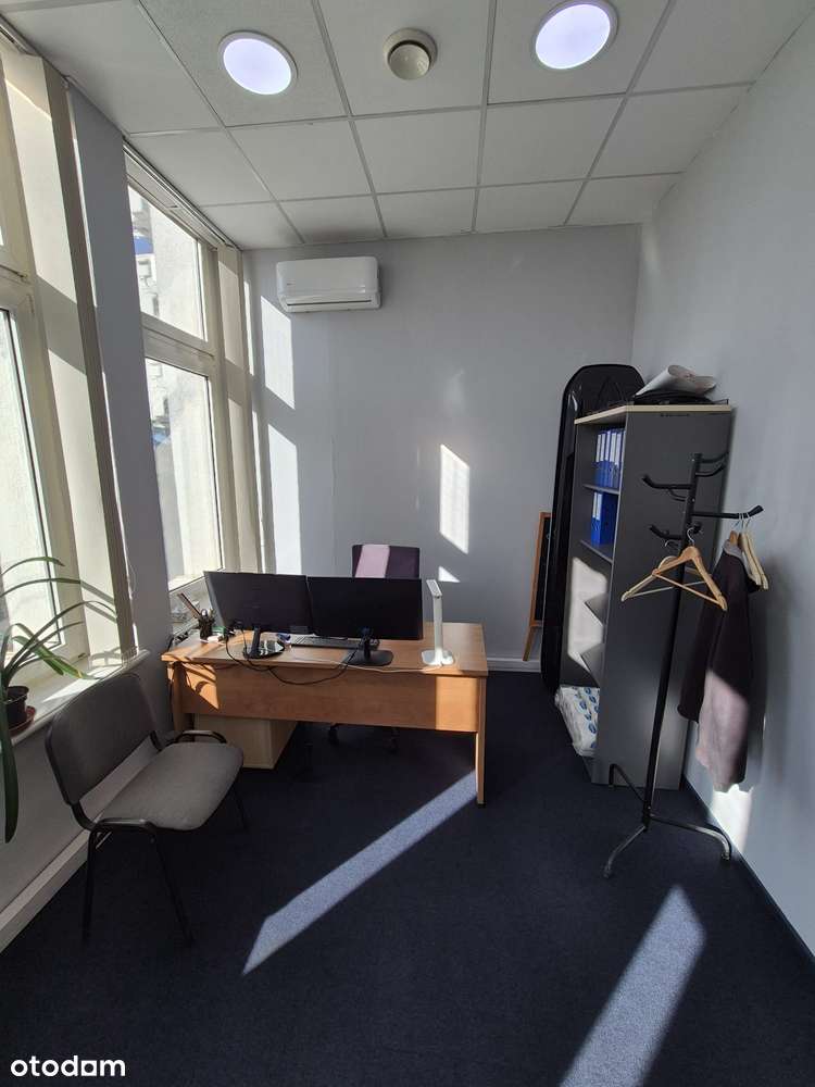 Lokal użytkowy, 65 m², Poznań-8