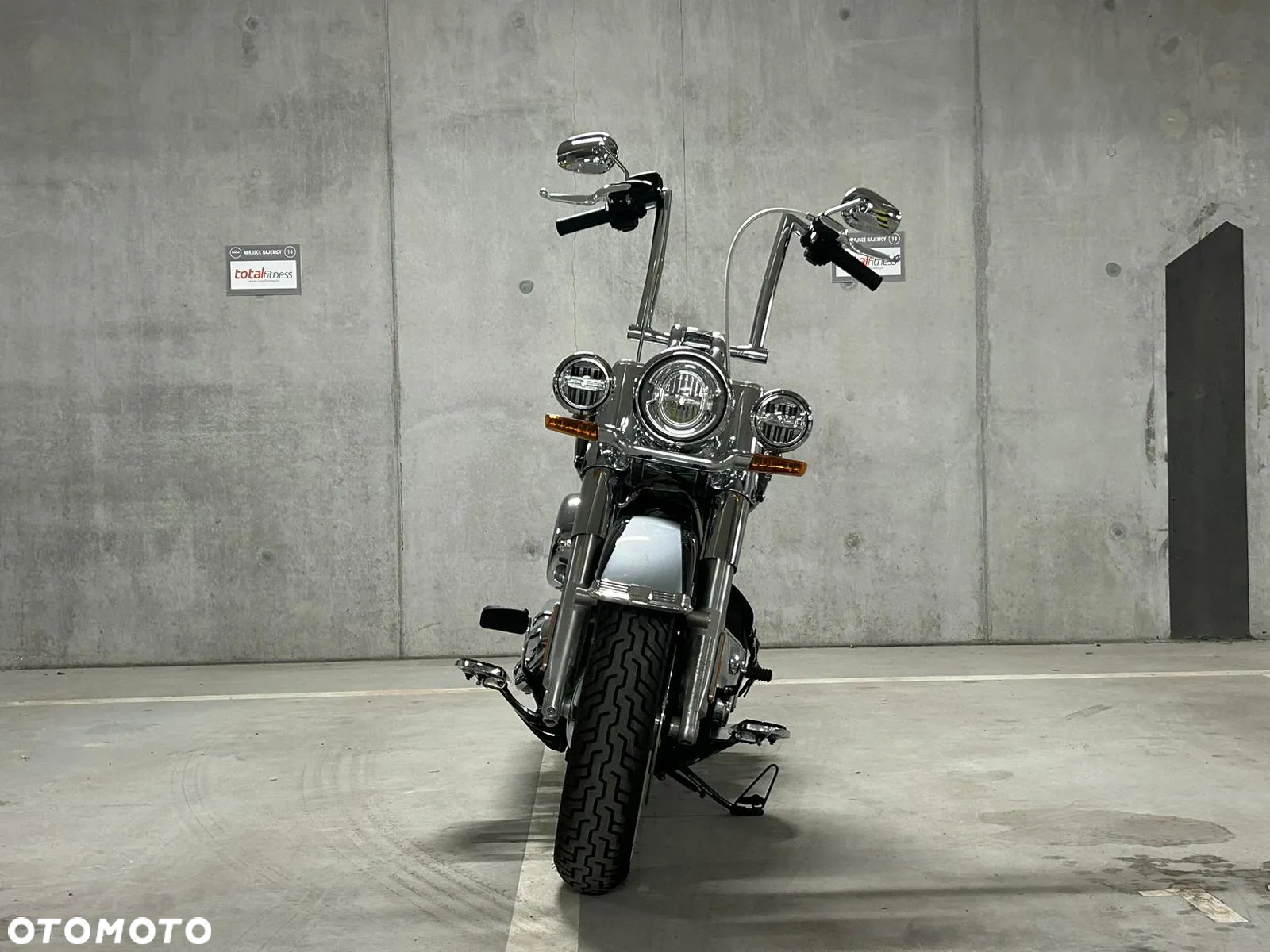 Harley-Davidson Softail Deluxe - 15