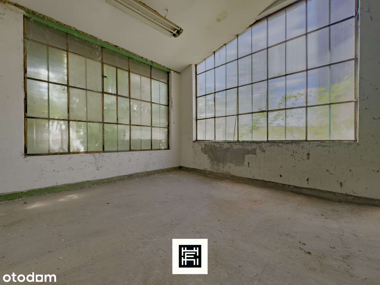 Industrialna stodoła, wielki teren i las–czy to będzie Twoje miejsce?-4