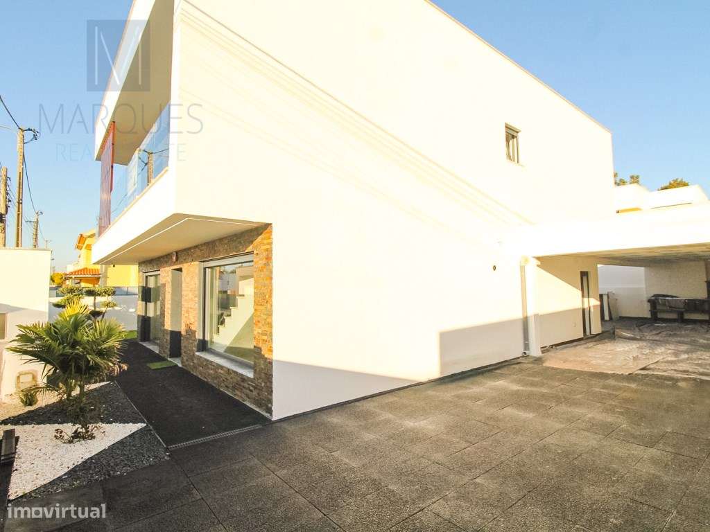 Moradia V4 com jardim e Piscina na Quinta de Valadares - Marisol - Grande imagem: 3/28