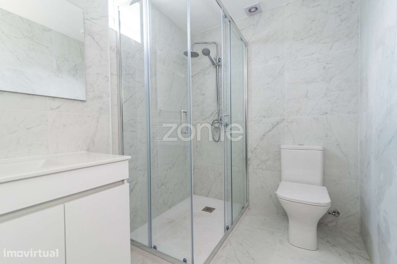 Moradia Renovada no Centro Histórico de Soure - Grande imagem: 5/21