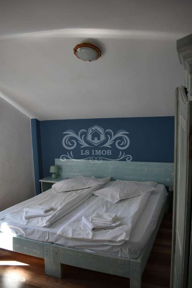 Pensiune superba cu restaurant de vanzare in Moieciu-11