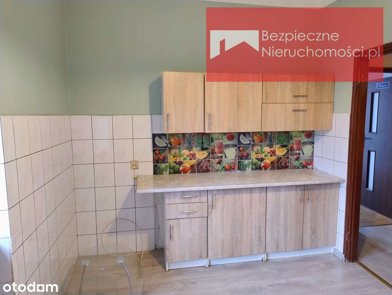 Mieszkanie 2 pokojowe, 2 balkony, strych-7