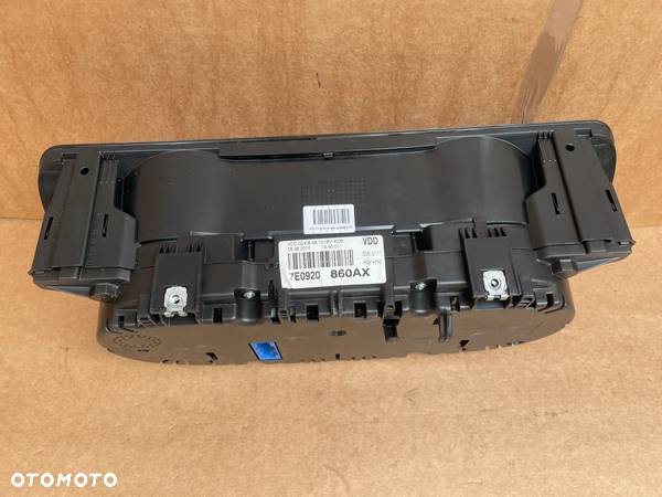 VW T5 LIFT 10-15r. LICZNIK KOMPLETNY ZEGARY 7e0920860ax - 2