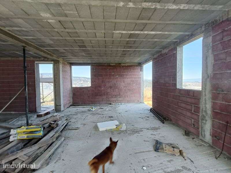 Moradia  T3em fase de construção - Grande imagem: 4/8