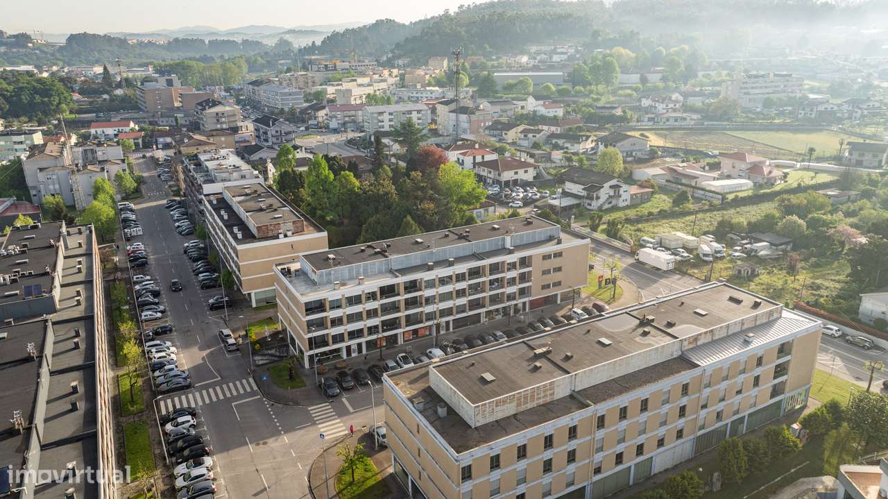 Apartamento T3 renovado em Celeirós-26