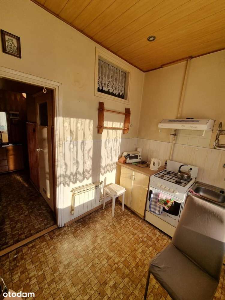 dwa pokoje, drugie piętro, ogrzewanie gazowe lub M-4