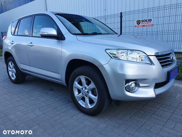 Toyota RAV4 2.0 VVT-i Luna - 16