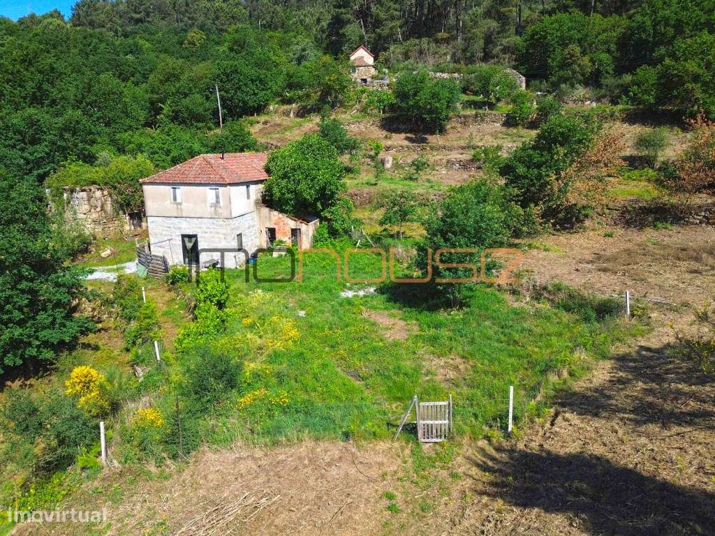 Quinta 2,6ha - Vista panorâmica e várias edificações-21