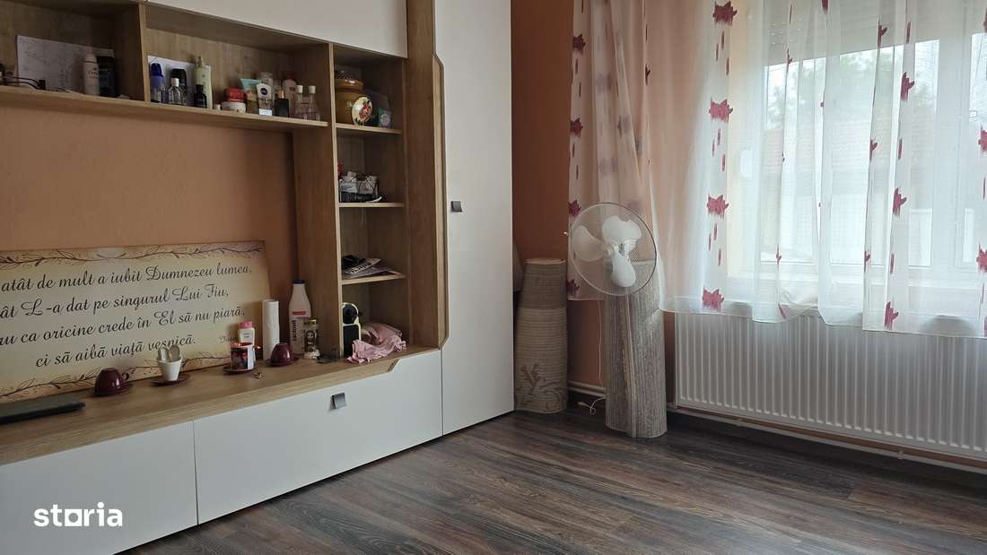 Casa in Simeria - Imagine principală: 4/18