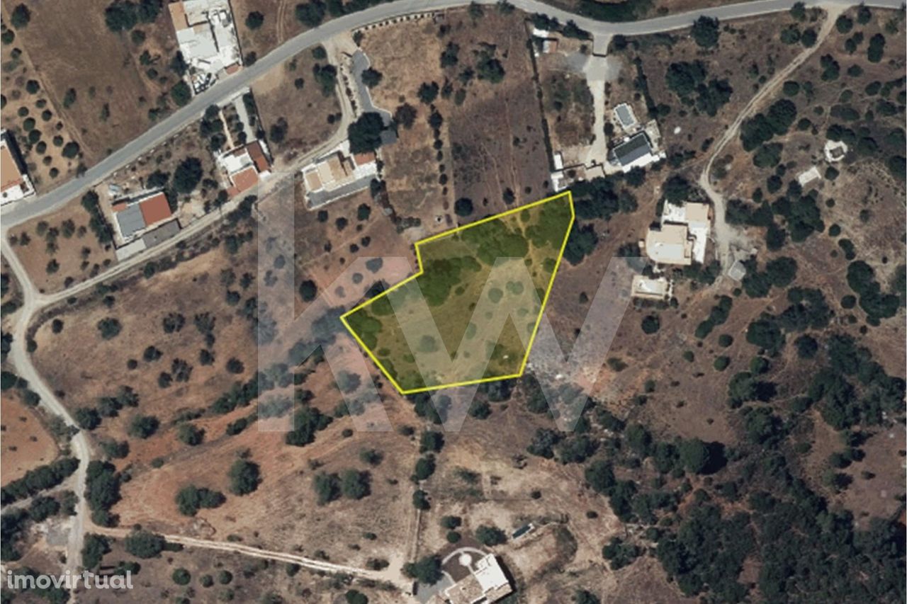 VENDA| Terreno URBANIZÁVEL PARA FINS INDUSTRIAIS com 3160 m2 - Quelfes