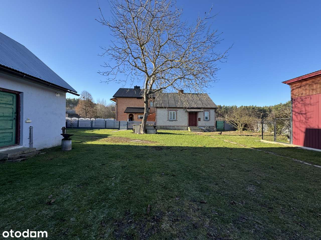 Gospodarstwo z domem, zabudowaniami i gruntami rolnymi-4,06h-6