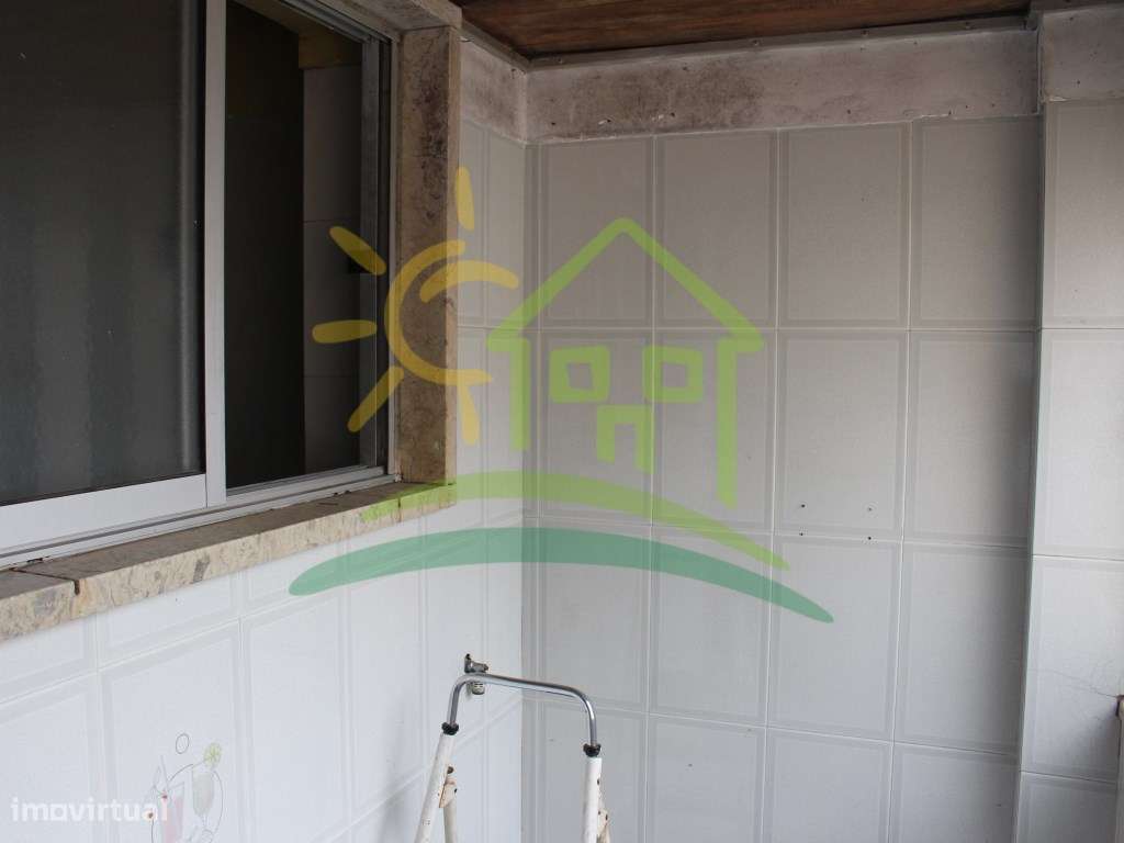 T3 Olival Basto a 10 min a pé do Metro-11