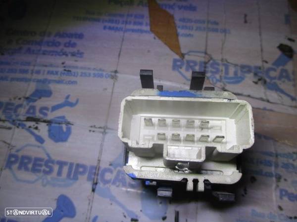 Interruptor 015090A RENAULT LAGUNA VIDROS RENAULT MEGANE 2 2005 VIDROS RENAULT LAGUNA 2 2002 1.6 107CV 5P CINZA VIDROS - 3