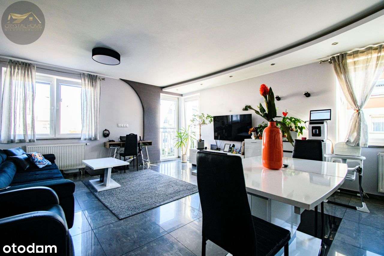 65,14m2/ 3 pokoje/ 2 piętro/ balkon/ winda-2