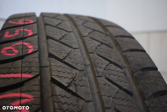 R16C 235/65 Goodyear Vector 4Seasons Cargo Wysyłka Gratis! - 2