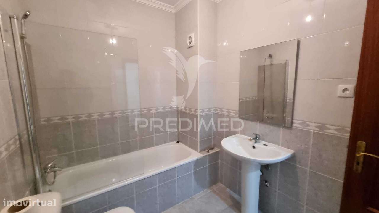 Apartamento T3 Remodelado no Centro da Vila de Ancede – Baião - Grande imagem: 5/8