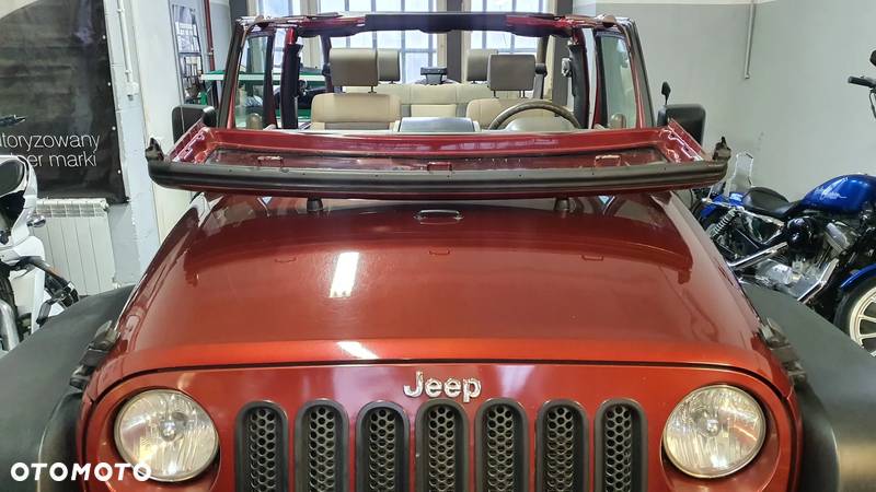 Jeep Wrangler - 14