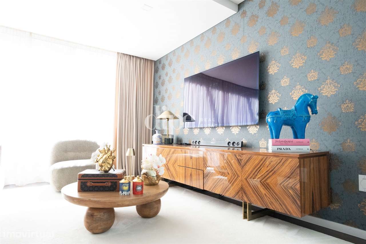 Fantástica moradia T3+1 com piscina e sala de inverno-9